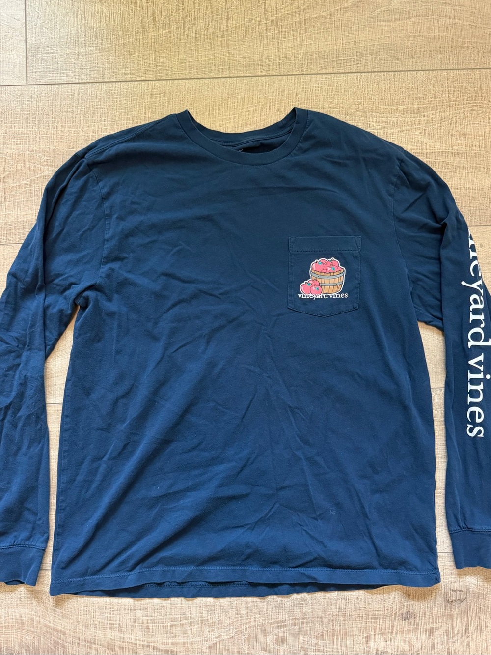 Vineyard Vines Navy Blue Apple Barrel Whale Long Sleeve Pocket Tee Shirt Men's L